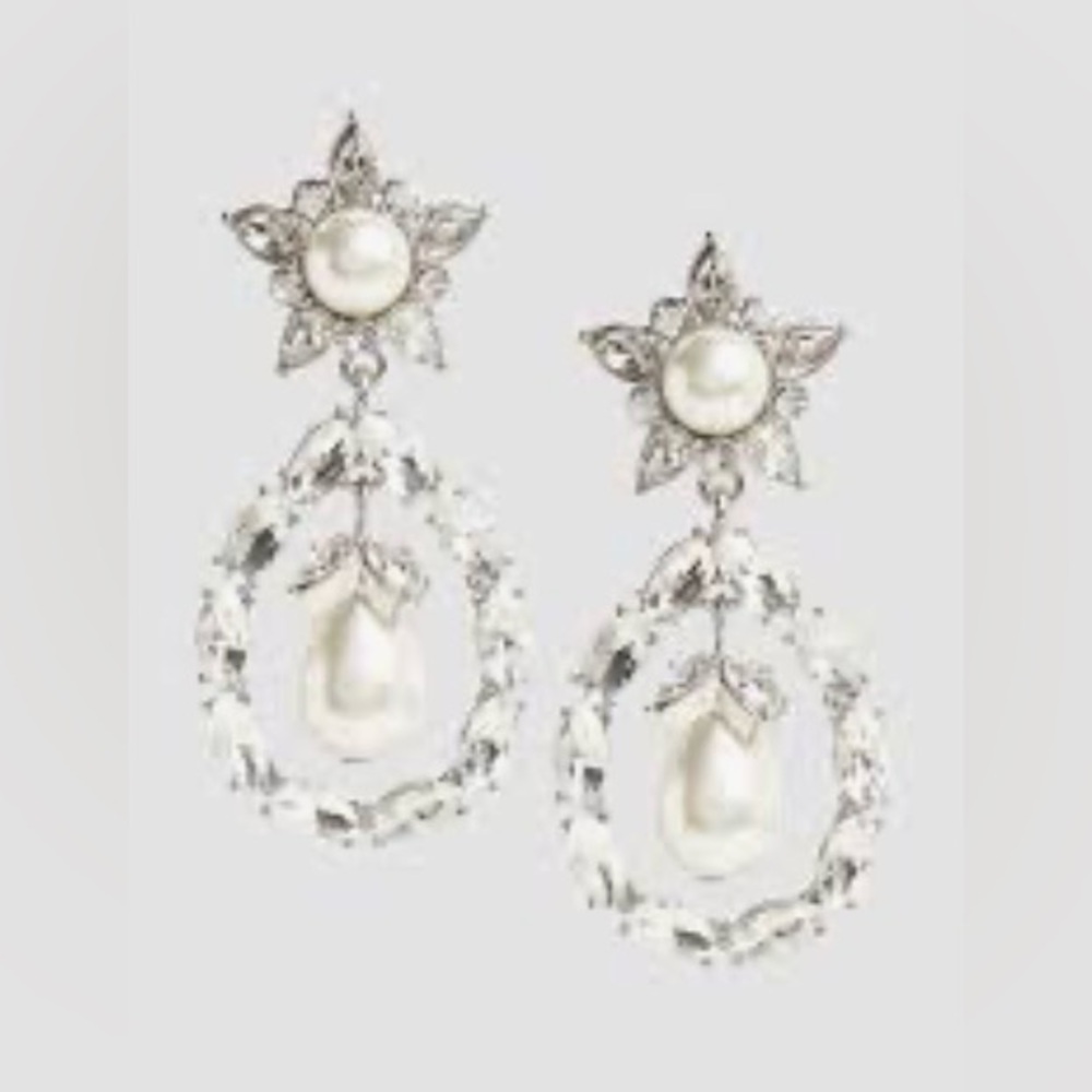 New banana republic diamond crystal pearl dramatic earrings